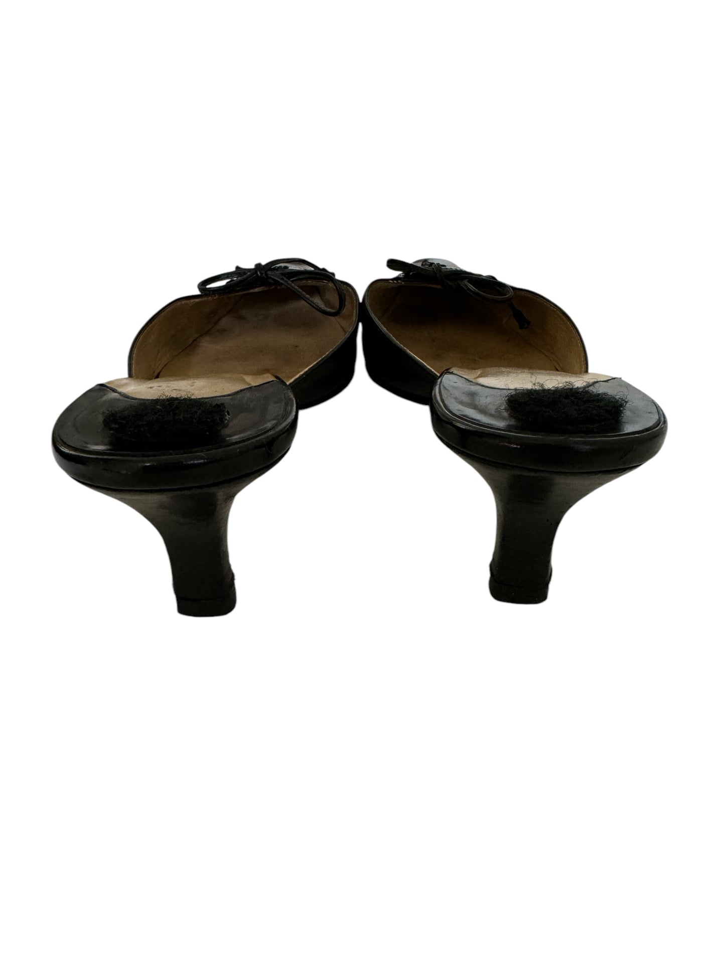 CHANEL BLACK LOGO KITTEN HEELS IT 37 C