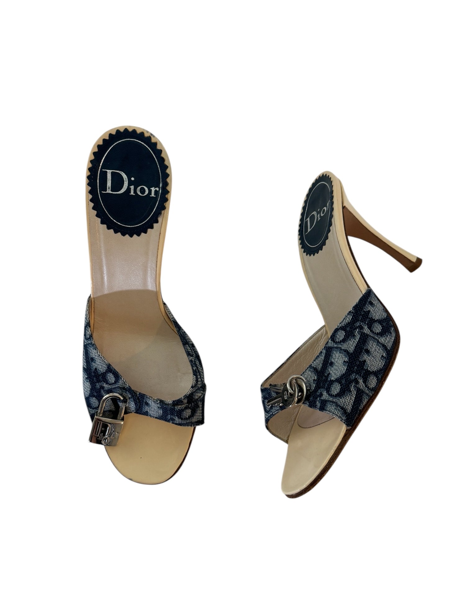 CHRISTIAN DIOR LOCK AND KEY HEELS IT 37