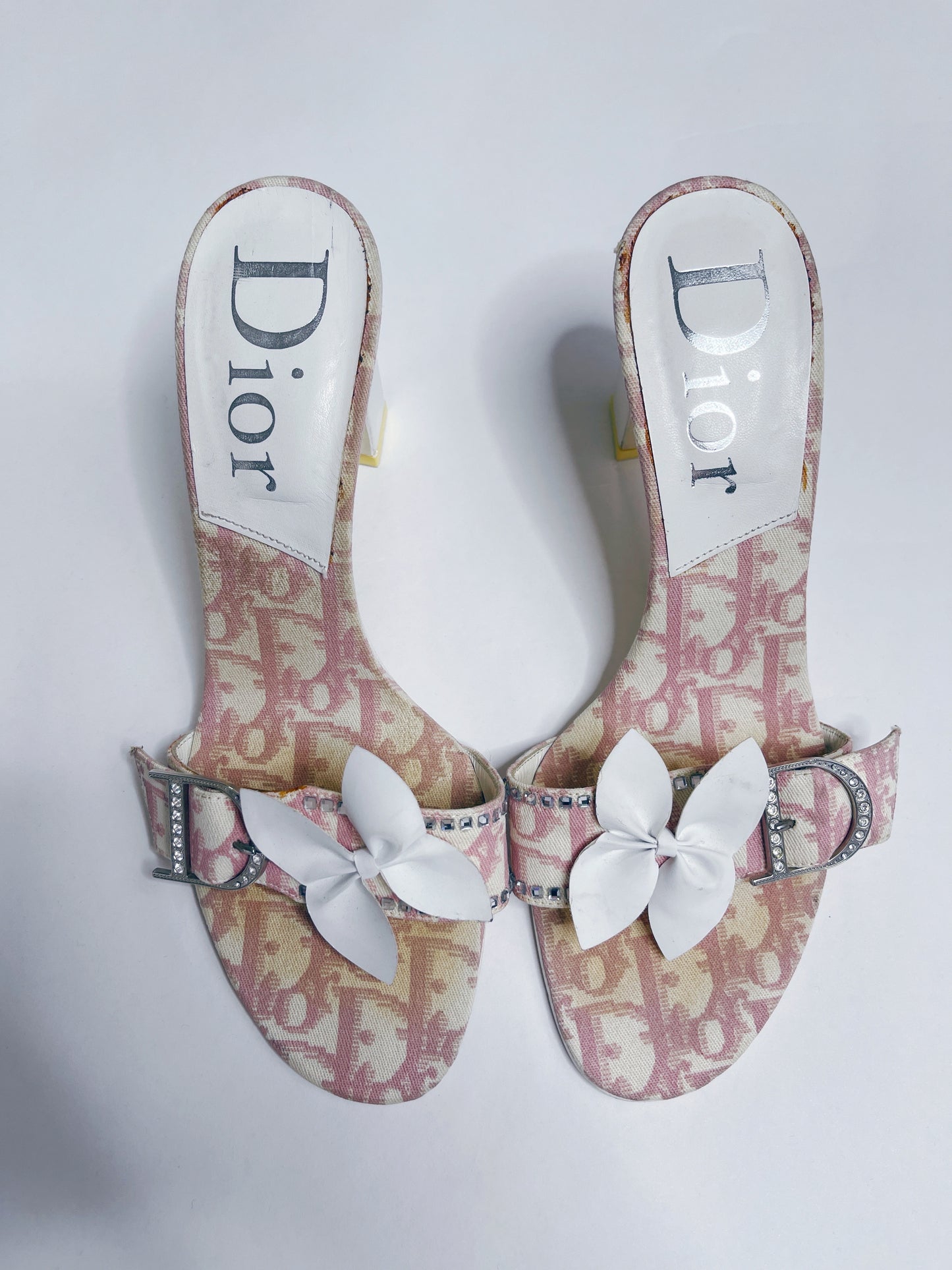 RARE CHRISTIAN DIOR CANVAS HEELS IT 36