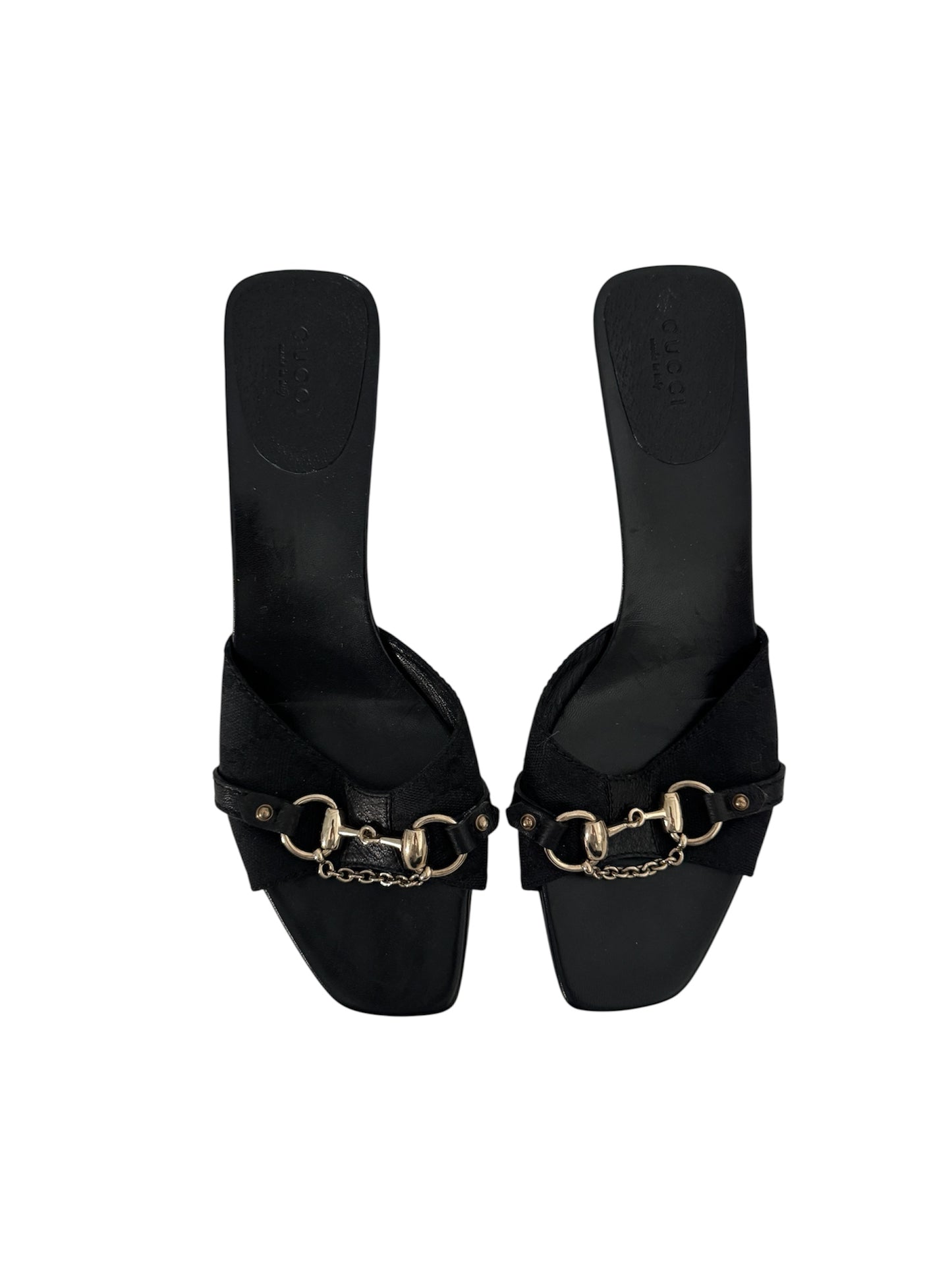 GUCCI BLACK MONOGRAM HEELS WITH HORSE BIT CHAIN 9.5