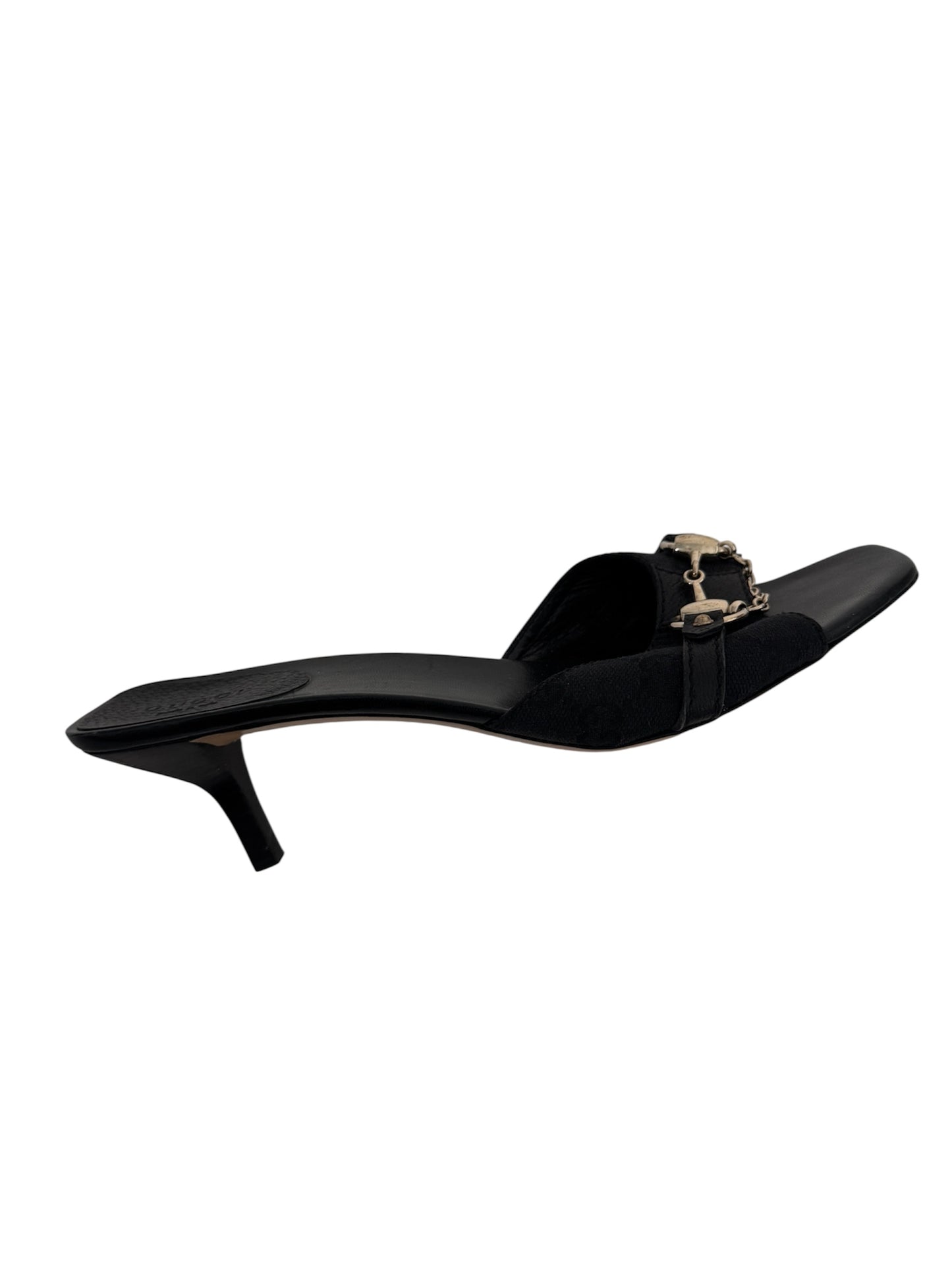 GUCCI BLACK MONOGRAM HEELS WITH HORSE BIT CHAIN 9.5